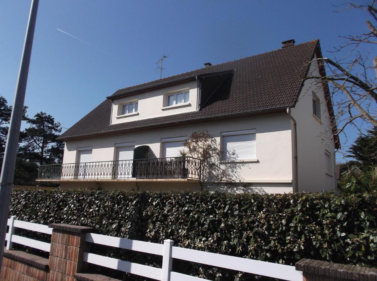 Residence Rose Des Vents Jullouville-les-Pins Dış mekan fotoğraf